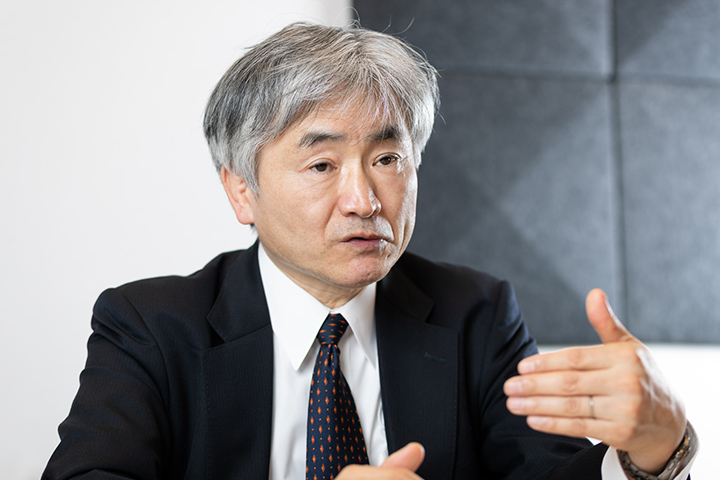 Mr. Takashi Hongo Senior Fellow, Global Economic & Political Studies Division Mitsui & Co. Global Strategic Studies Institute